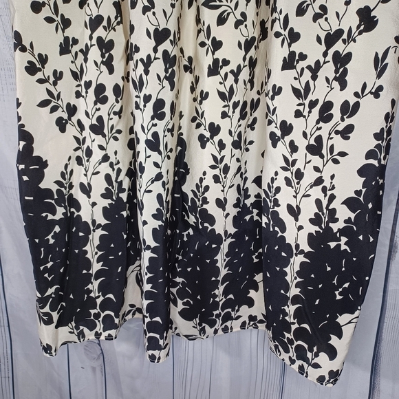 Ann Taylor 100% Silk Sleeveless Black and Cream Floral Dress Size 2 - Picture 6 of 11